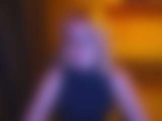 Evelyn's Live Sex Cam Show