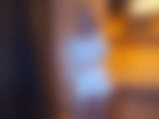 Evelyn's Live Sex Cam Show