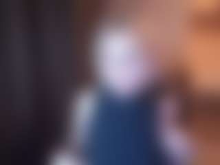 Live cam show with Evelyn - Blue Eyes on slutload