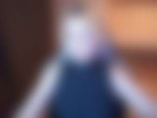 Evelyn's Live Sex Cam Show