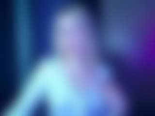 Evelyn's Live Sex Cam Show