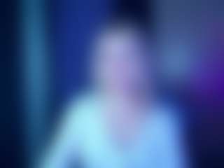 Evelyn's Live Sex Cam Show