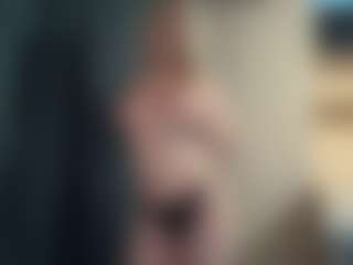 Live-Cam-Show mit Evelyn - Twerk auf Camsoda