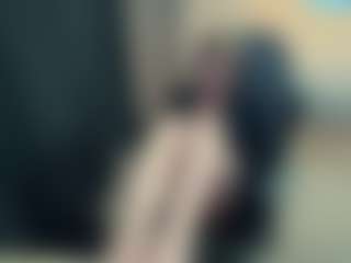 Live cam show with Evelyn - Public on fapnchat