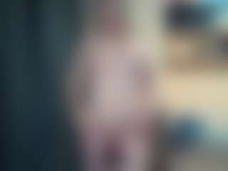 Evelyn's Live Sex Cam Show