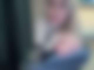 Evelyn's Live Sex Cam Show