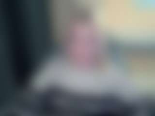 Evelyn's Live Sex Cam Show