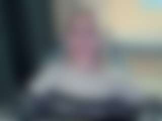 Evelyn's Live Sex Cam Show