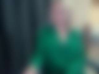 Evelyn's Live Sex Cam Show