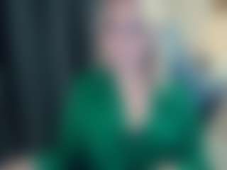 Evelyn's Live Sex Cam Show