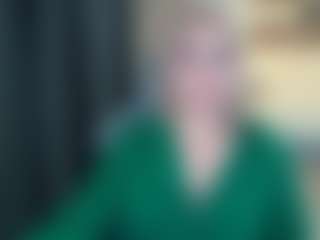 Evelyn's Live Sex Cam Show
