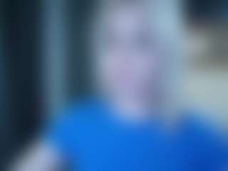 Evelyn's Live Sex Cam Show
