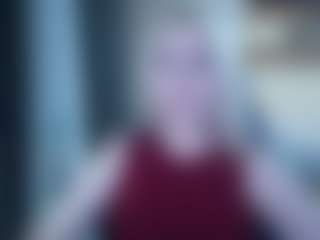 Evelyn's Live Sex Cam Show