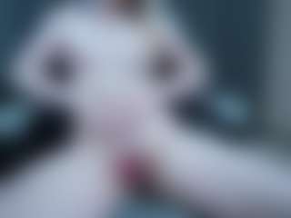 Evelyn's Live Sex Cam Show