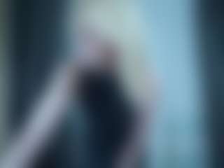 Evelyn's Live Sex Cam Show