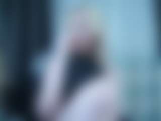 Evelyn's Live Sex Cam Show