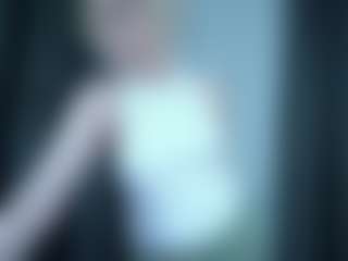 Evelyn's Live Sex Cam Show