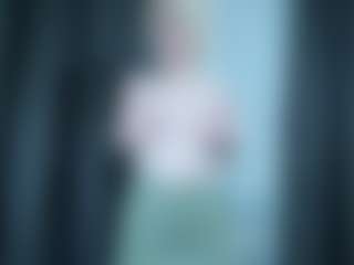 Evelyn's Live Sex Cam Show