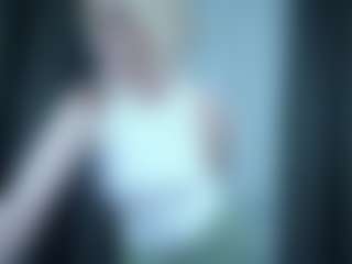 Evelyn's Live Sex Cam Show