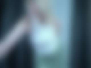 Evelyn's Live Sex Cam Show