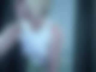 Evelyn's Live Sex Cam Show