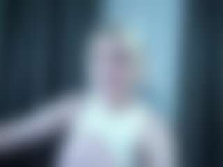 Evelyn's Live Sex Cam Show
