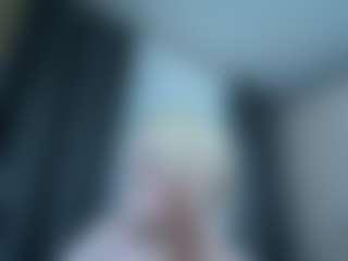 Live cam show with Evelyn - BBW on Camsoda