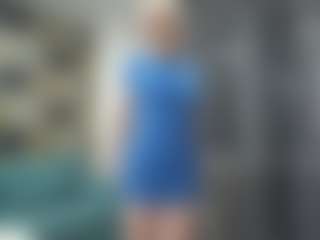 Evelyn's Live Sex Cam Show