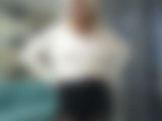 Live cam show with Evelyn - Blue Eyes on SinfulBabes
