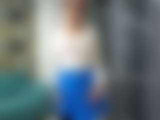 Evelyn's Live Sex Cam Show