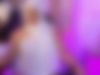 Live cam show with SaraPhill - Wet on intimatelivegirls.com