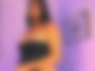 Live cam show with Scarlett-evanss1 - Oil on Milfs Live