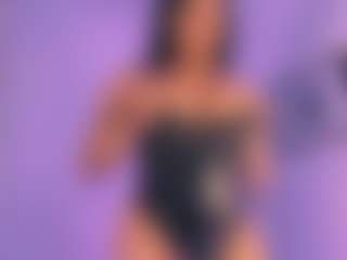 Live cam show with Scarlett-evanss1 - Athletic on sexylive.show