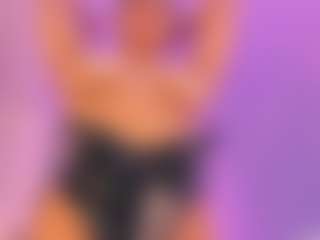 Live cam show with Scarlett-evanss1 - Athletic Middle Aged on SquirtSoMuch