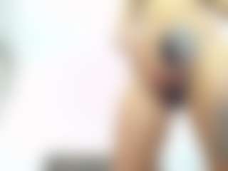 Live cam show with zule-jhonson - Middle Aged on CamClone