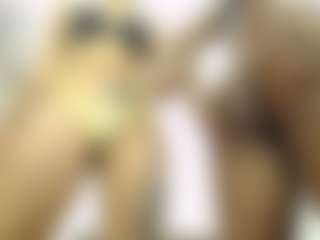 Live cam show with zule-jhonson - Moaning on SinfulBabes