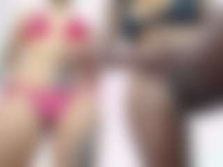 Live cam show with zule-jhonson - Middle Aged on intimatelivegirls.com