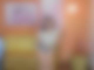 Live cam show with Alisson-Sweet-T - Bedroom Brown Hair on AdultVida.com