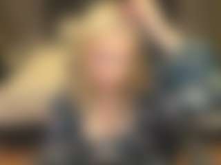 Live cam show with AmeliaxCandy - Solo on livesuperchat.net