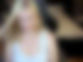 Live cam show with AmeliaxCandy - Normal on xplaylive.com