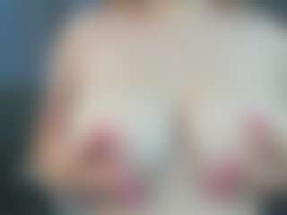 Live cam show with AmeliaxCandy - Blonde Hair on Chatstar