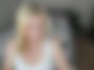 Live cam show with AmeliaxCandy - Body Massage on Fit Hotties