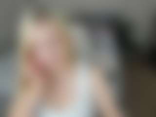 Live cam show with AmeliaxCandy - Blonde Hair on Latina Girls