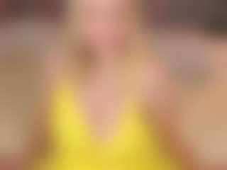 Live cam show with AmeliaxCandy - Submissive on StripNow