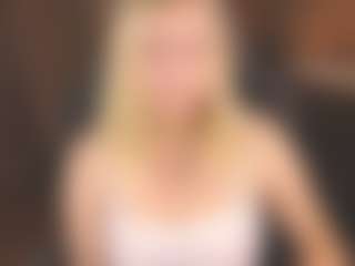 Live cam show with AmeliaxCandy - Normal on Adult Interactions