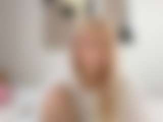 Live cam show with AmieeTanimoto - Blonde Hair on EXY