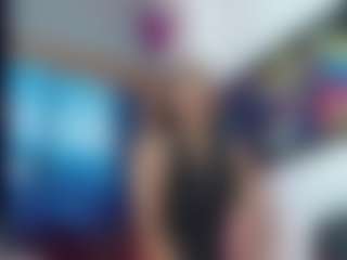 Live cam show with Astrid-cardenas - Tease on CamSextacy