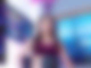 Live cam show with Astrid-cardenas - Smoking on StripNow