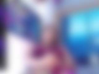 Live cam show with Astrid-cardenas - Lean on Camsoda