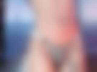 Live cam show with Astrid-cardenas - Smoking on nudelive.tv